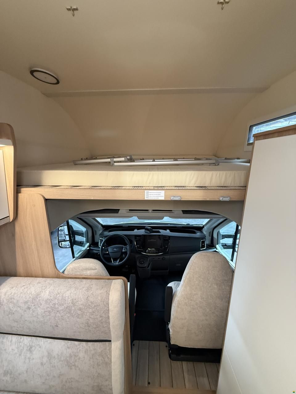 Forster-Reisemobile Alkoven FA 699 DVB