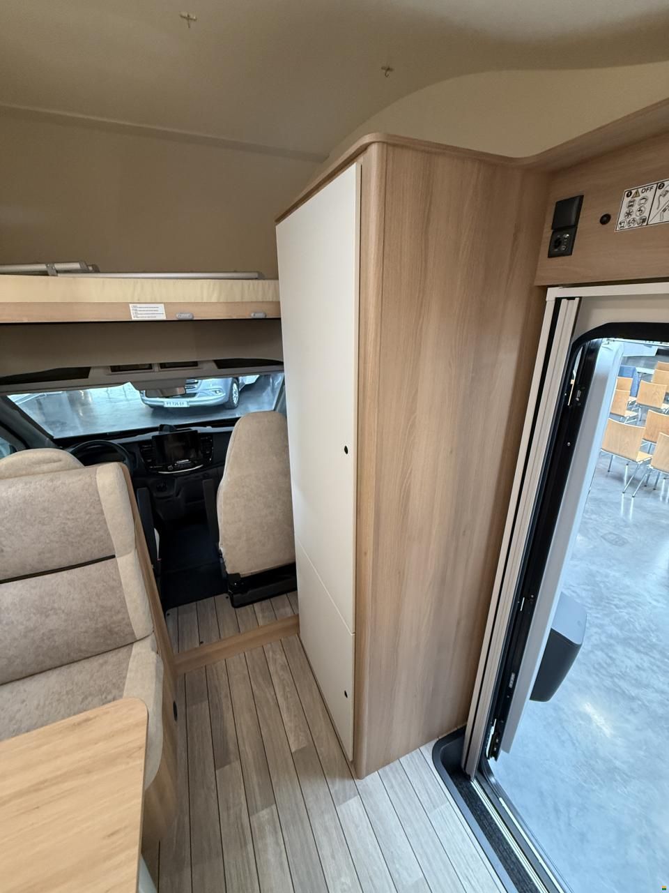 Forster-Reisemobile Alkoven FA 699 DVB