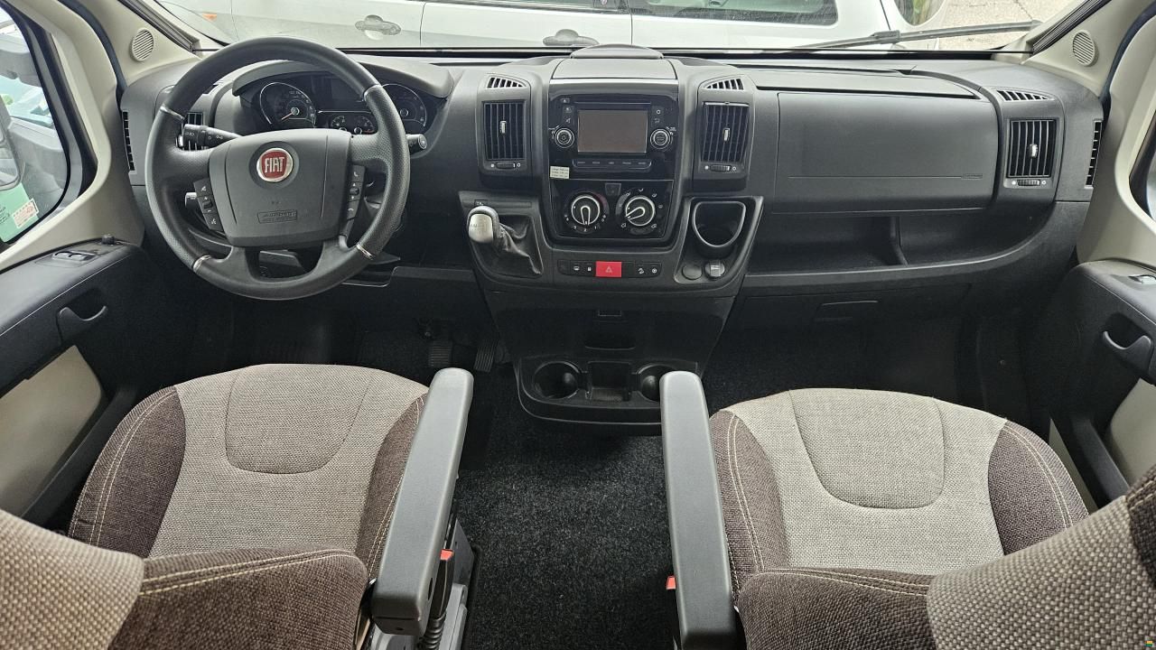 Fiat Knaus R17