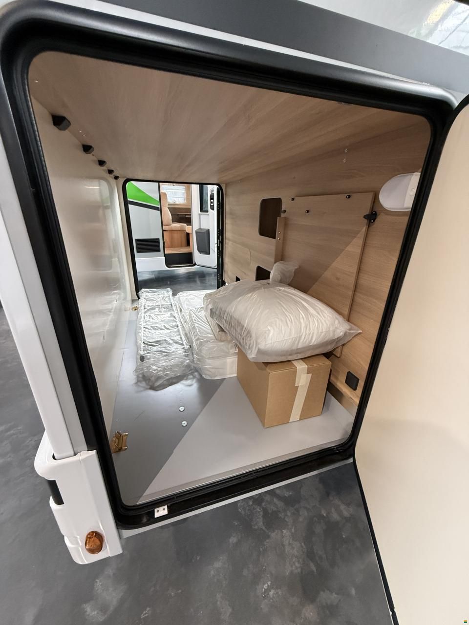 Forster-Reisemobile Teilintegriert FT 699 EB