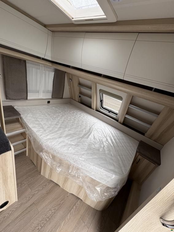 Hobby 545 KMF De Luxe
