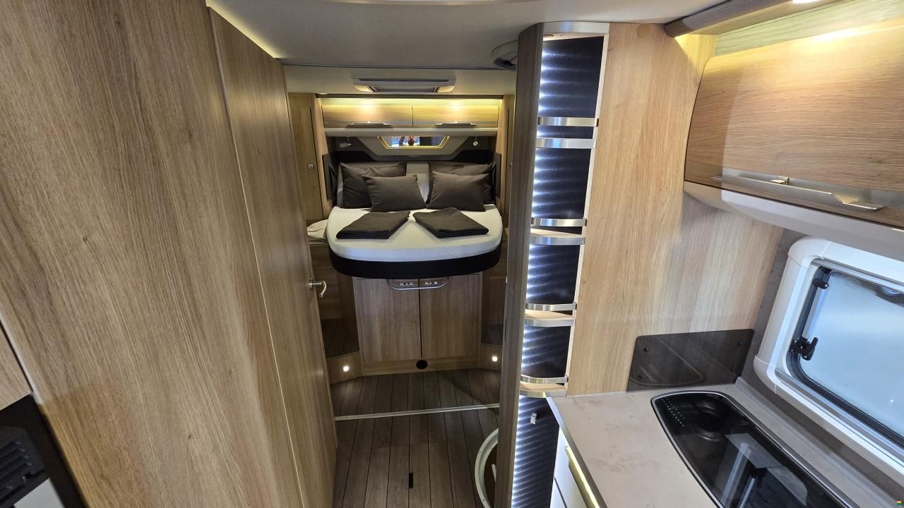 Knaus SKY TI 700