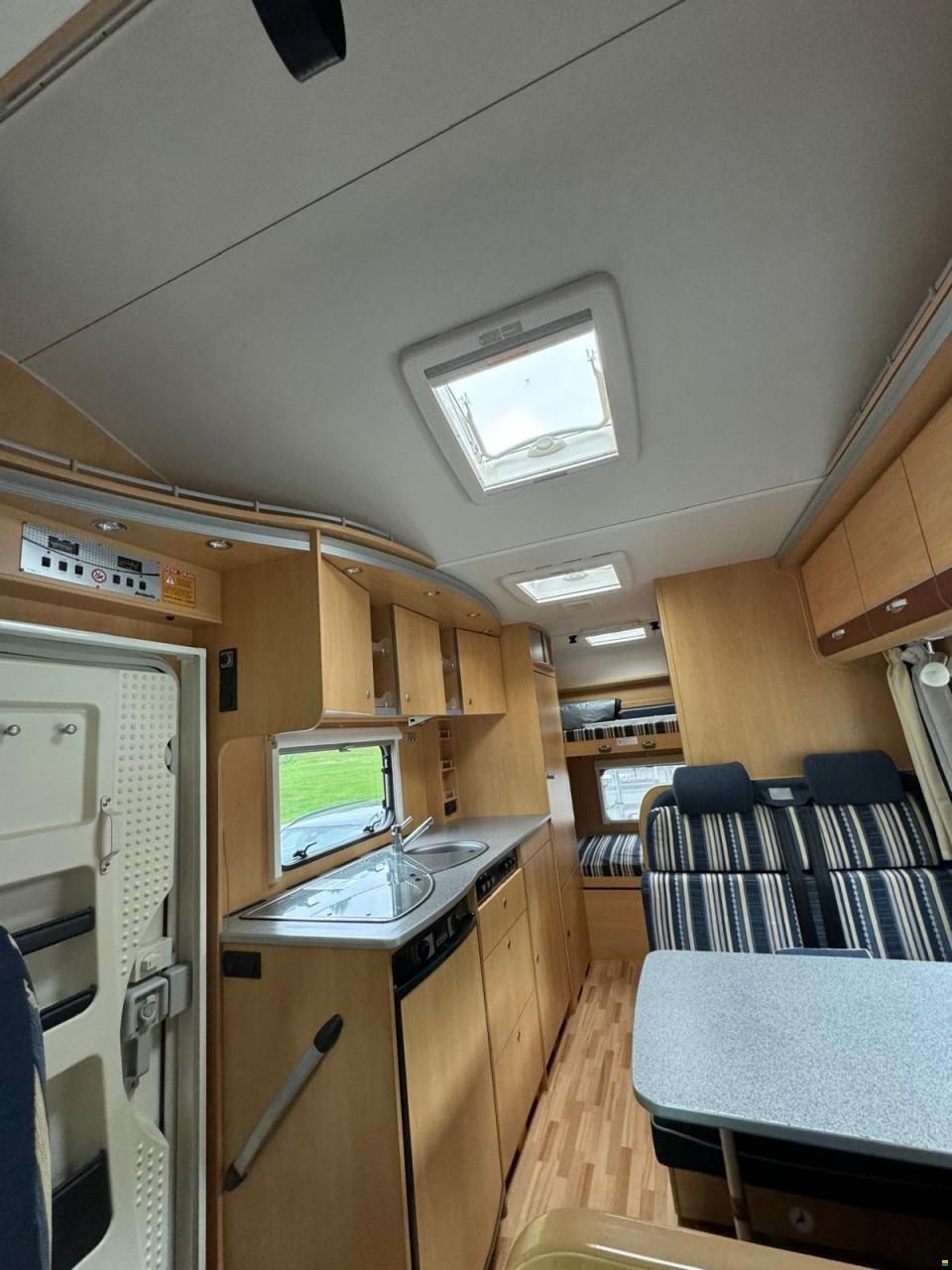 Dethleffs Advantage A5881 HG