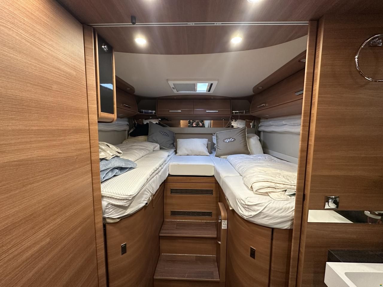 Carthago Chic C-Line I 5.9 XL