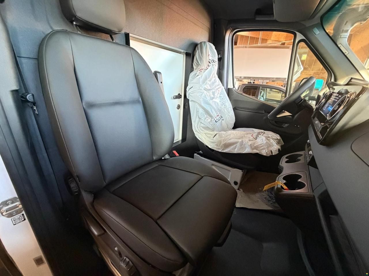 Mercedes Benz Swiss Venture S