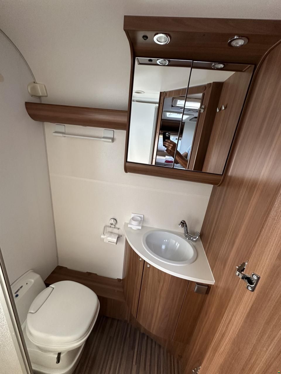 Adria Adora Supreme 563 PT