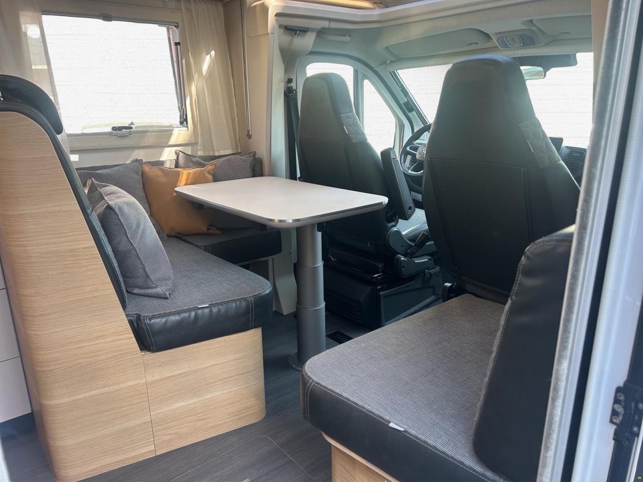 Adria Matrix Axess 650 SL