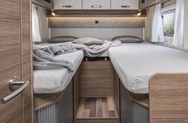 Weinsberg CaraSuite 700 ME