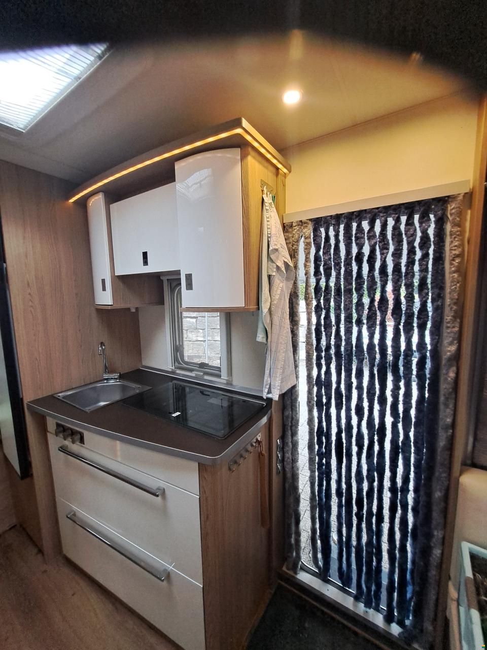 Bürstner Averso Plus 520 TL
