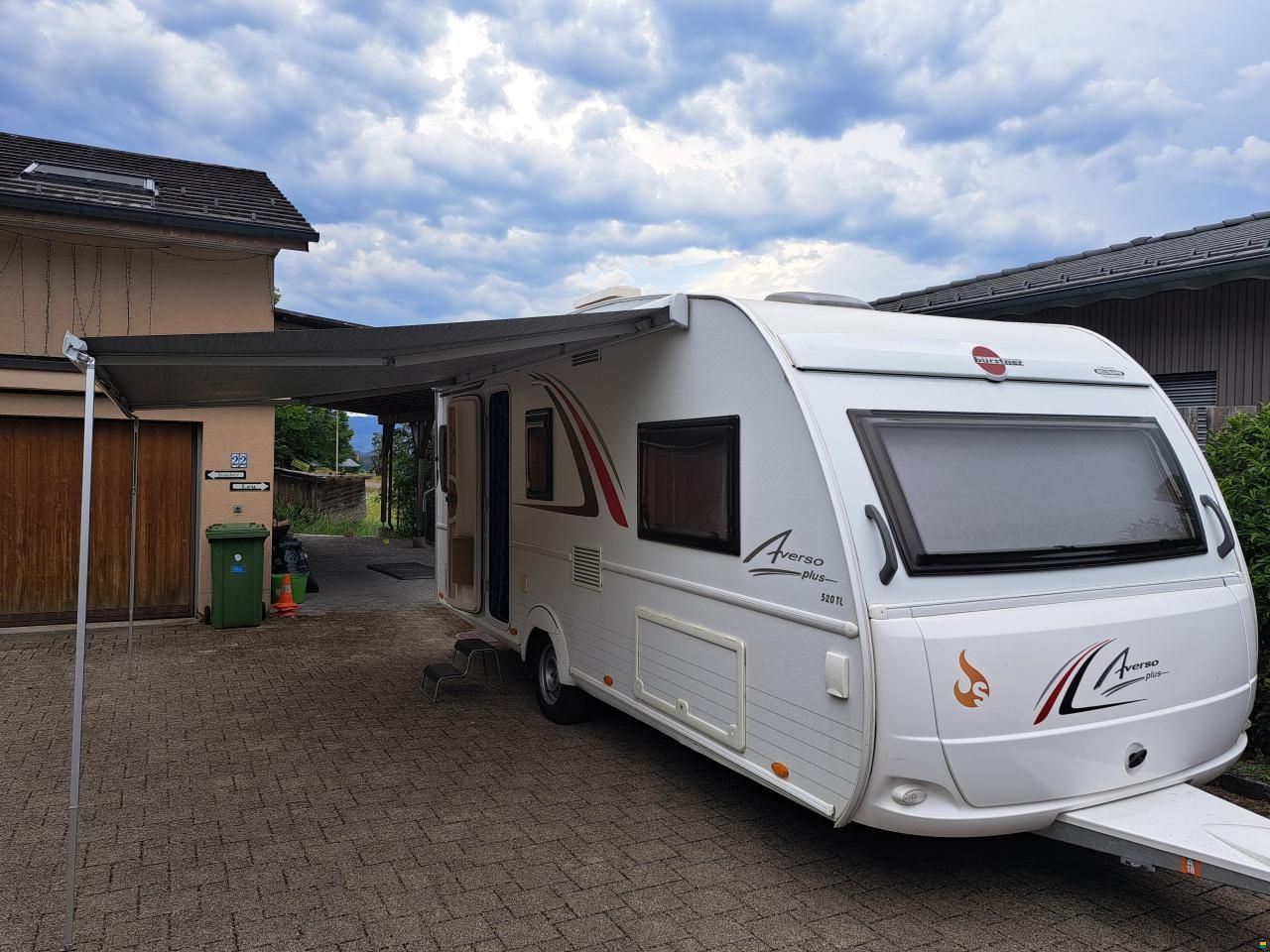Bürstner Averso Plus 520 TL