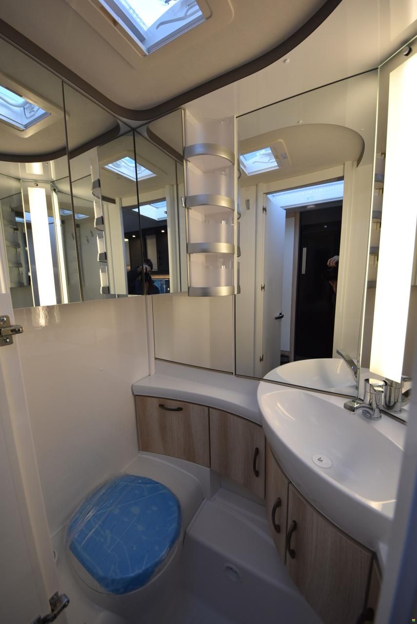 Hobby 540 UL De Luxe