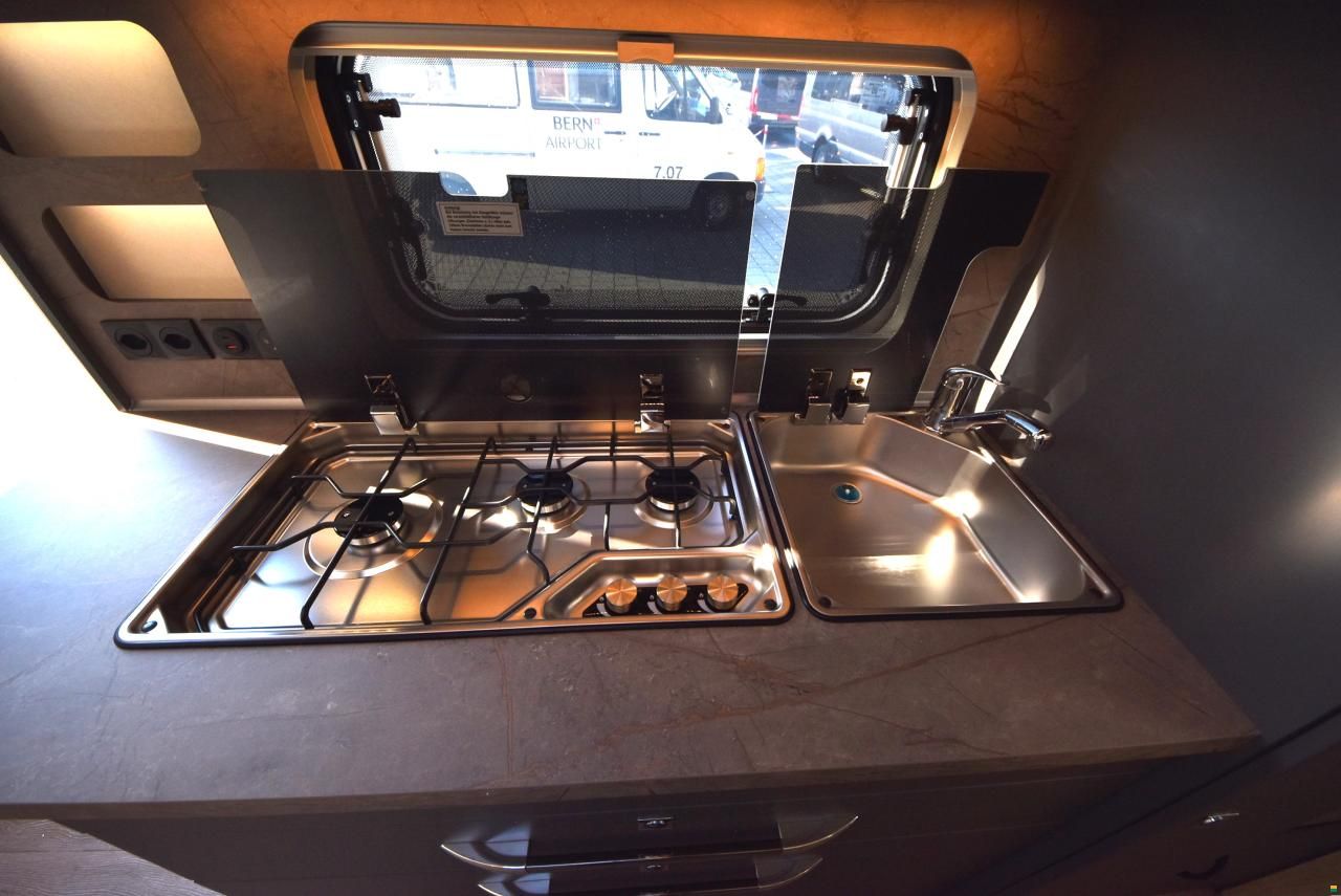 Hobby 545 KMF De Luxe