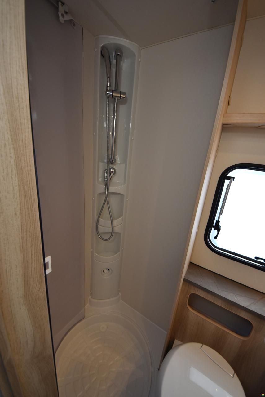 Hobby 545 KMF De Luxe