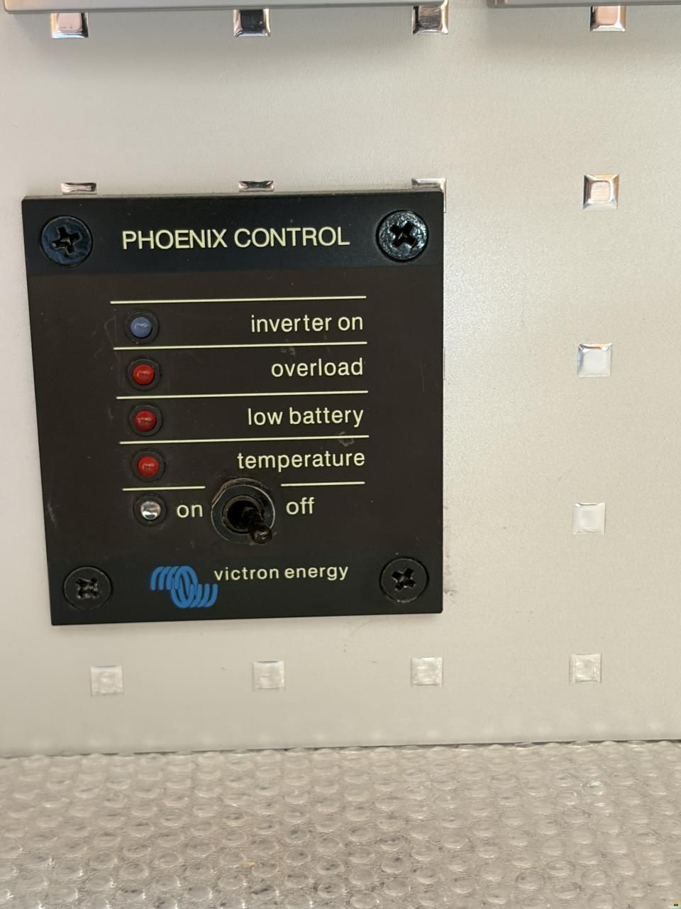 Phoenix Liner 8300 L