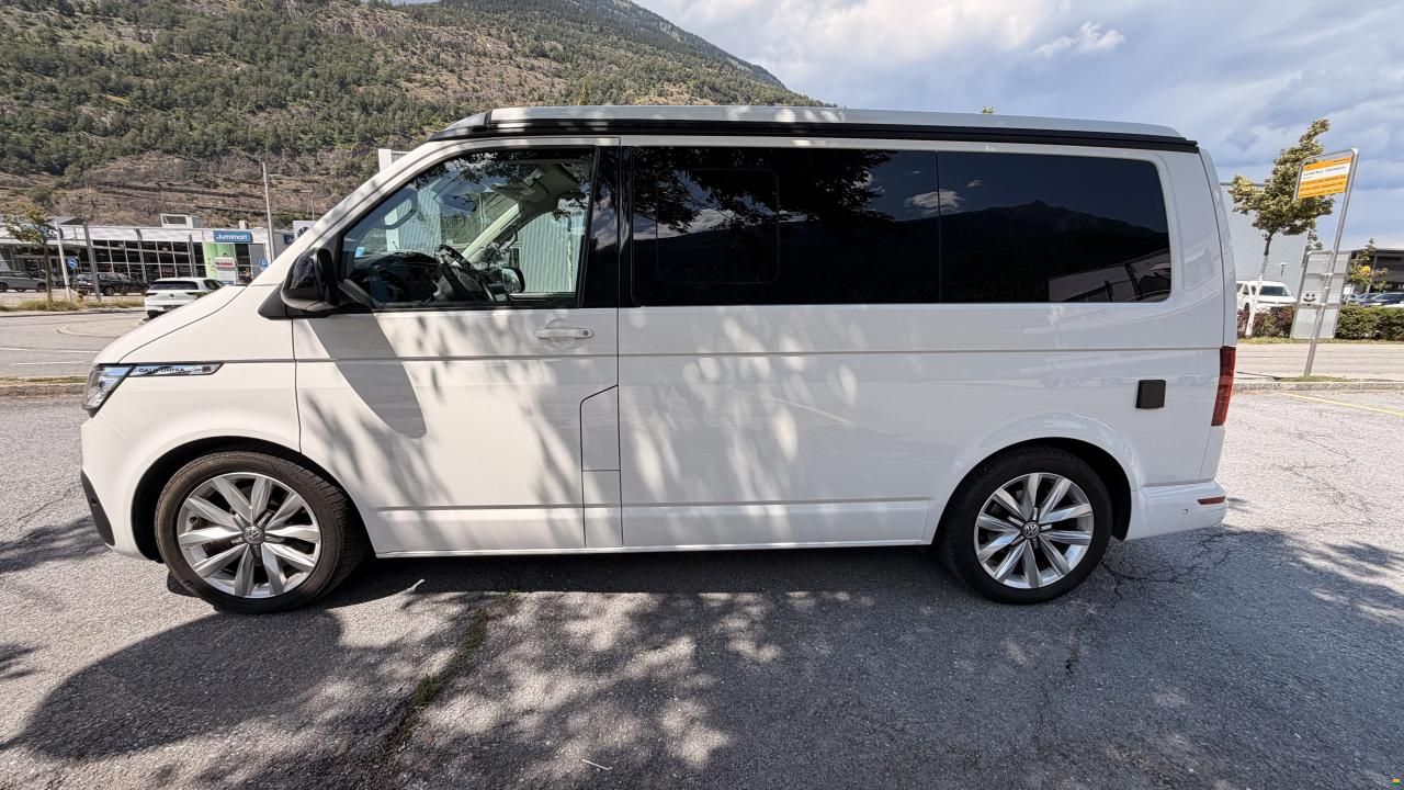 Volkswagen T6.1 California Beach 2.0TDI 4Motion DSG