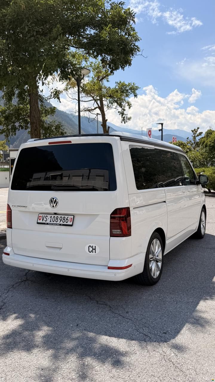Volkswagen T6.1 California Beach 2.0TDI 4Motion DSG