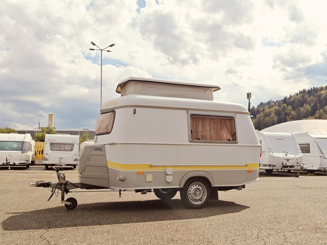 Hymer Eriba Puck 120 - Top Zustand & Vorzelt