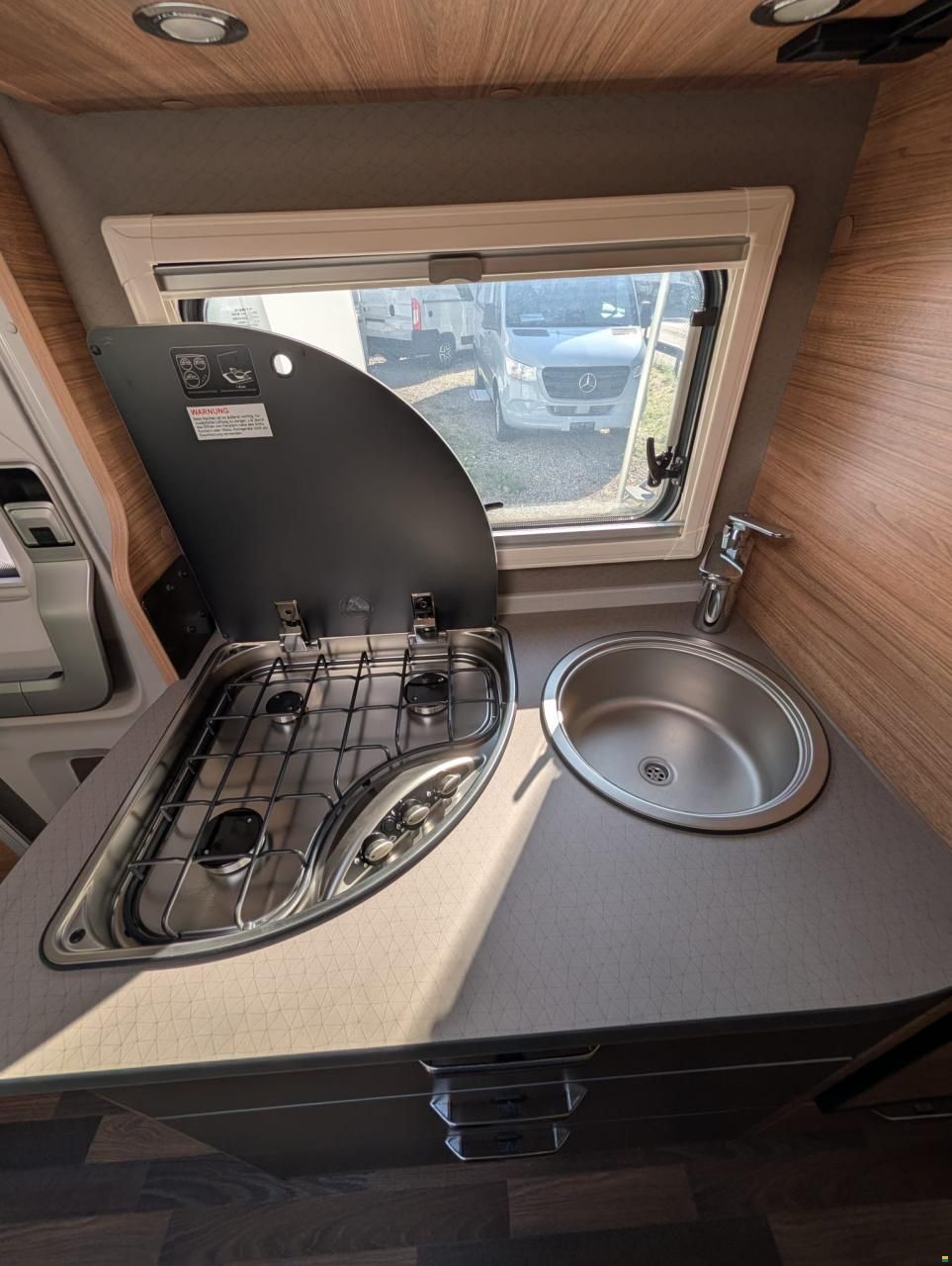 Weinsberg CaraCompact 600 MEG Edition Pepper