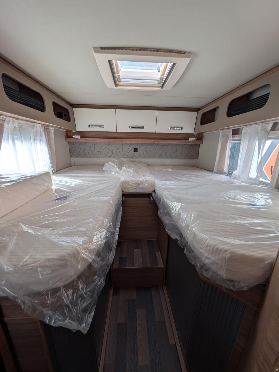 Weinsberg CaraCompact 600 MEG Edition Pepper