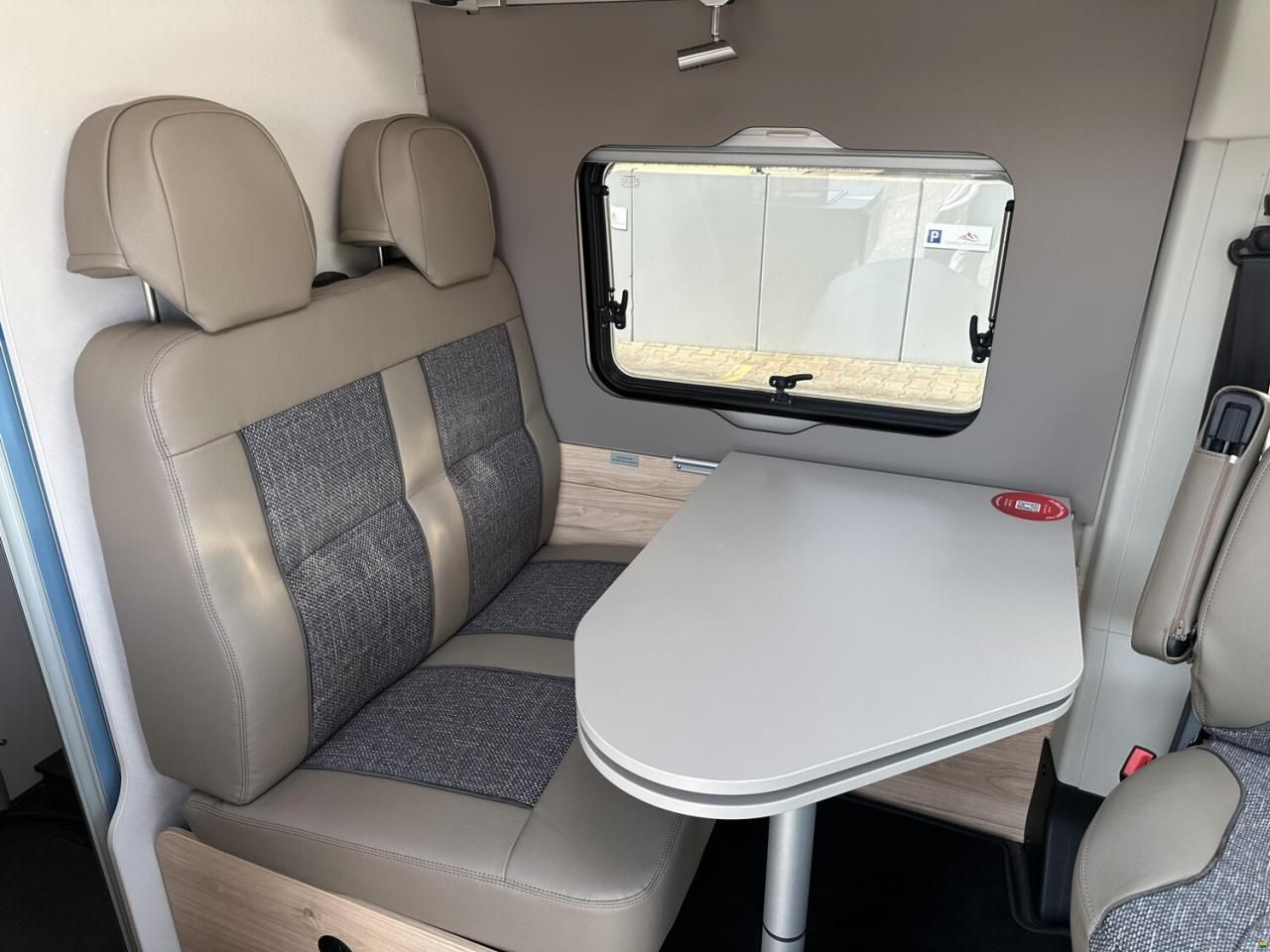 Dethleffs Globetrail Advantage 600 DR Fiat