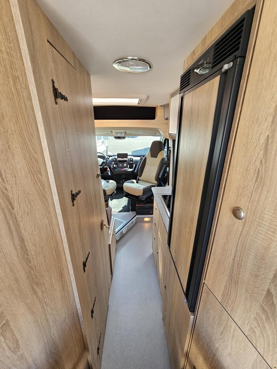 Clever Vans 600 mit Solar, Maxxfan, Dieselheizung!