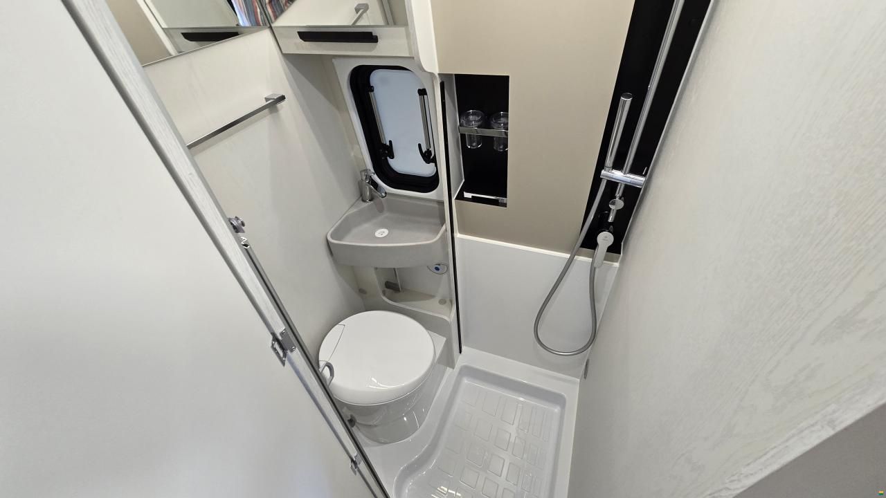 Karmann Davis Lifestyle DA 630 LS / MJ2026
