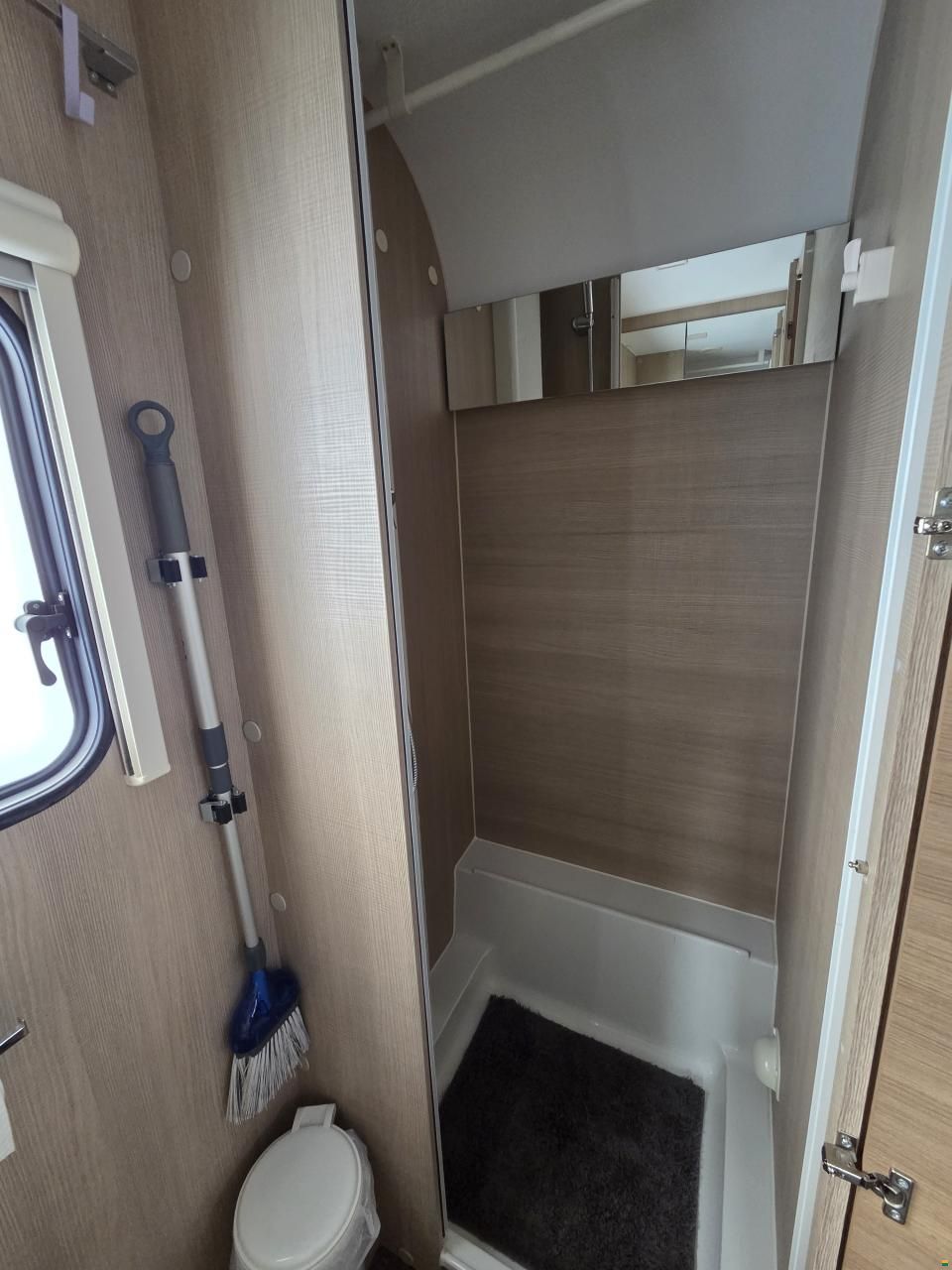 Adria Adora PT 573