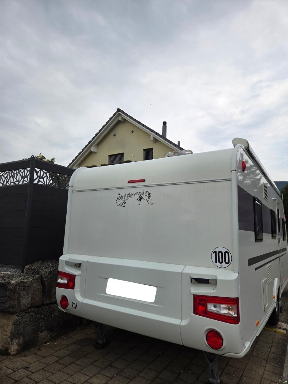 Adria Adora PT 573