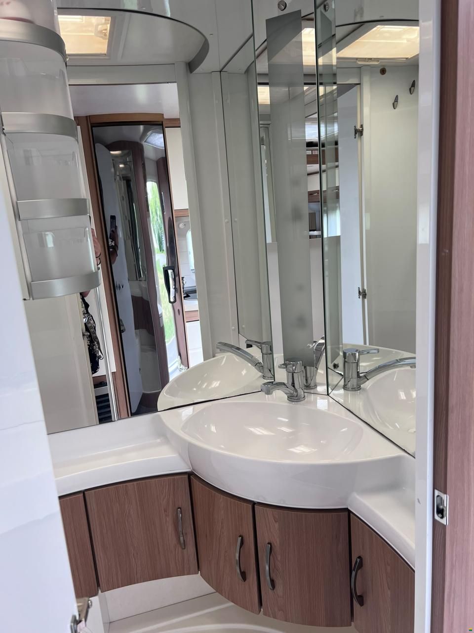 Hobby 515 UHK De Luxe