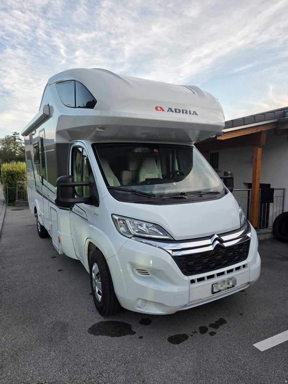 Adria CORAL XL 600 DP