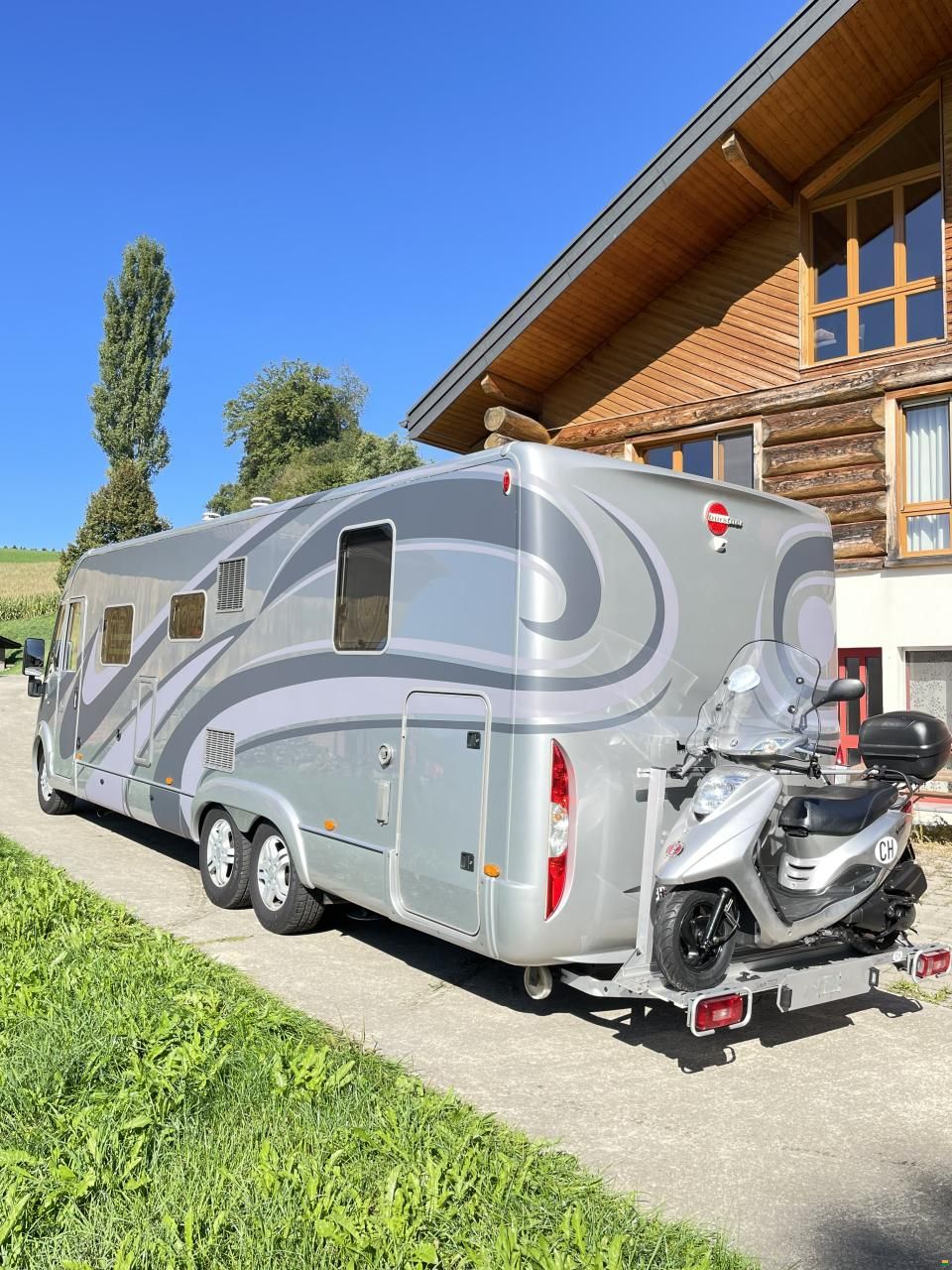 B&uuml;rstner Elegance 900