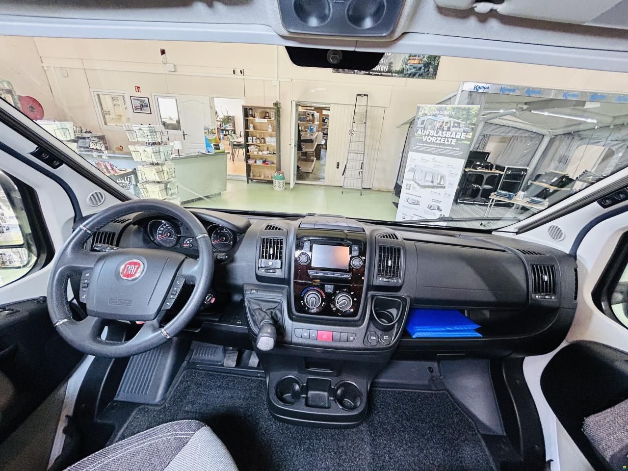 Knaus VAN TI 650 MEG