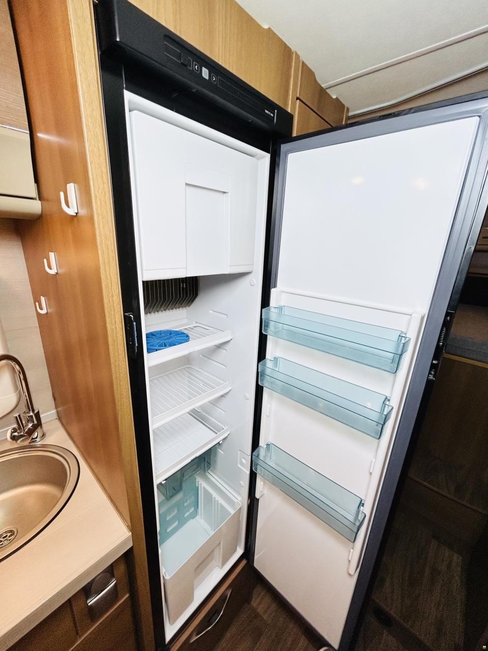 Knaus VAN TI 650 MEG
