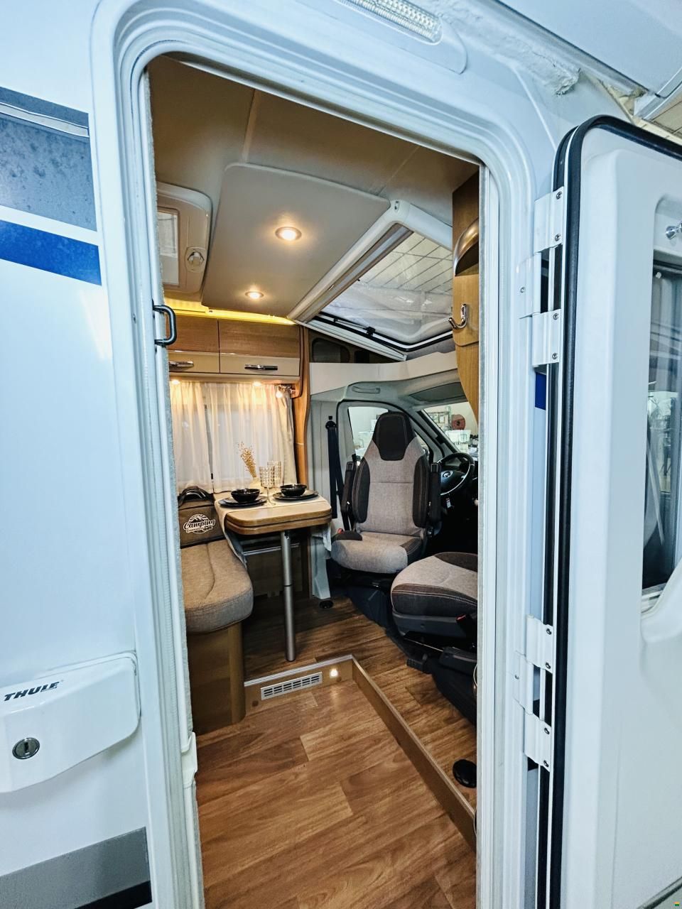 Knaus VAN TI 650 MEG