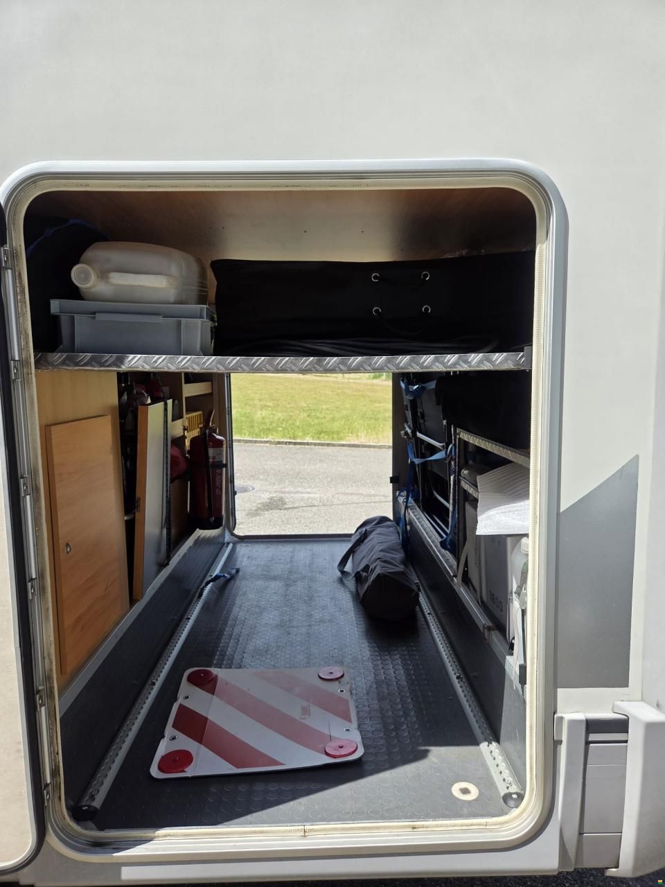Adria Adriatik S 660 SP Coral Silver