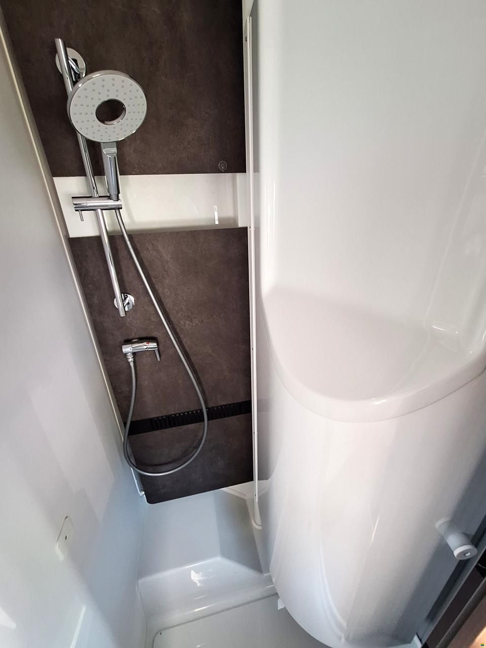 Adria Coral Supreme - MB 650 SL
