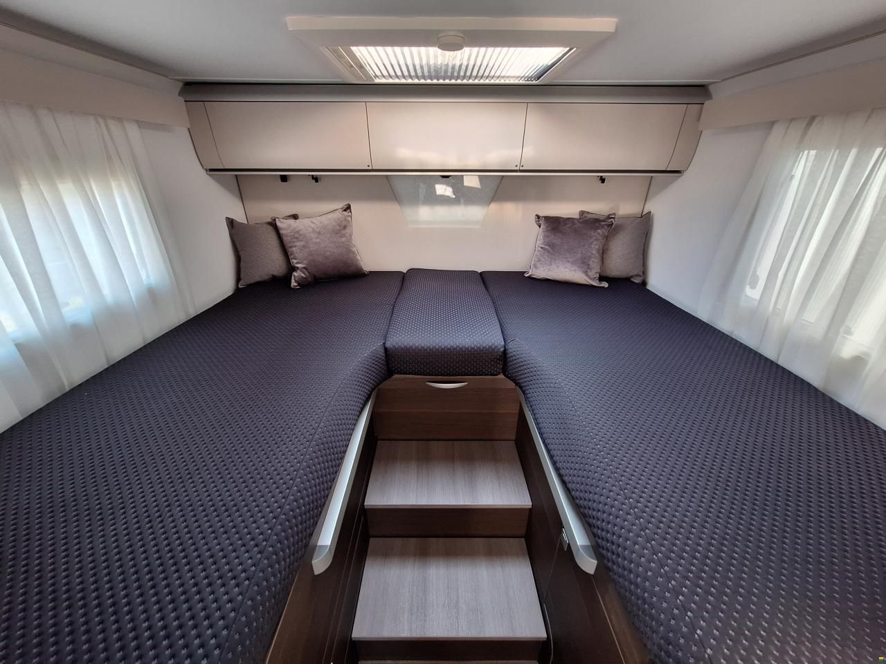 Adria Coral Supreme - MB 650 SL