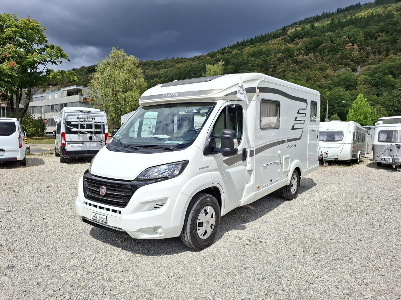 Hymer EXIS t474