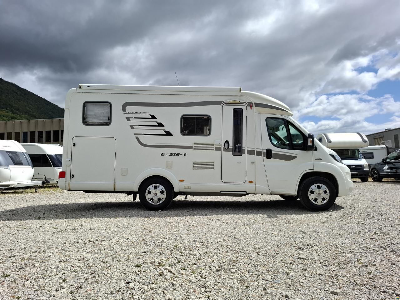 Hymer EXIS t474