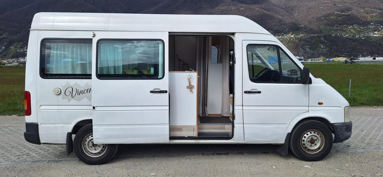 Volkswagen LT28