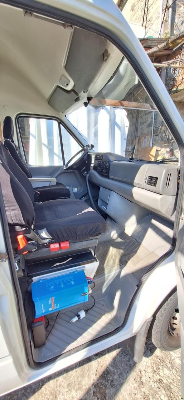 Volkswagen LT28