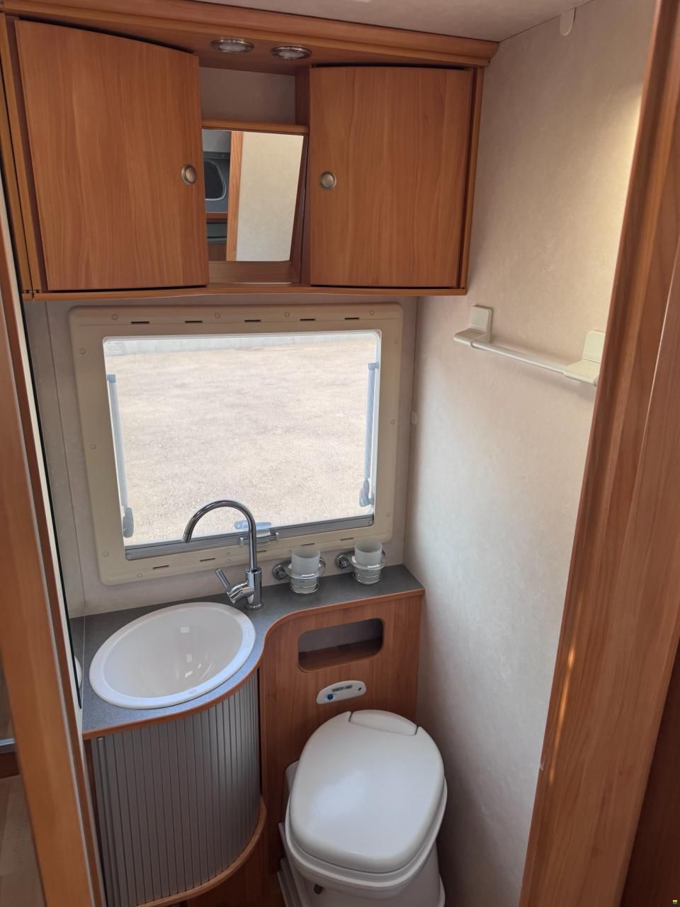 Adria Adriatik Coral S 660 SL