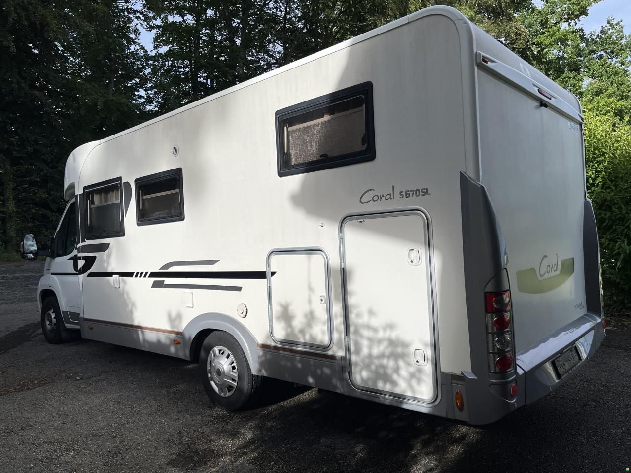 Adria Coral S670SL Suprême édition