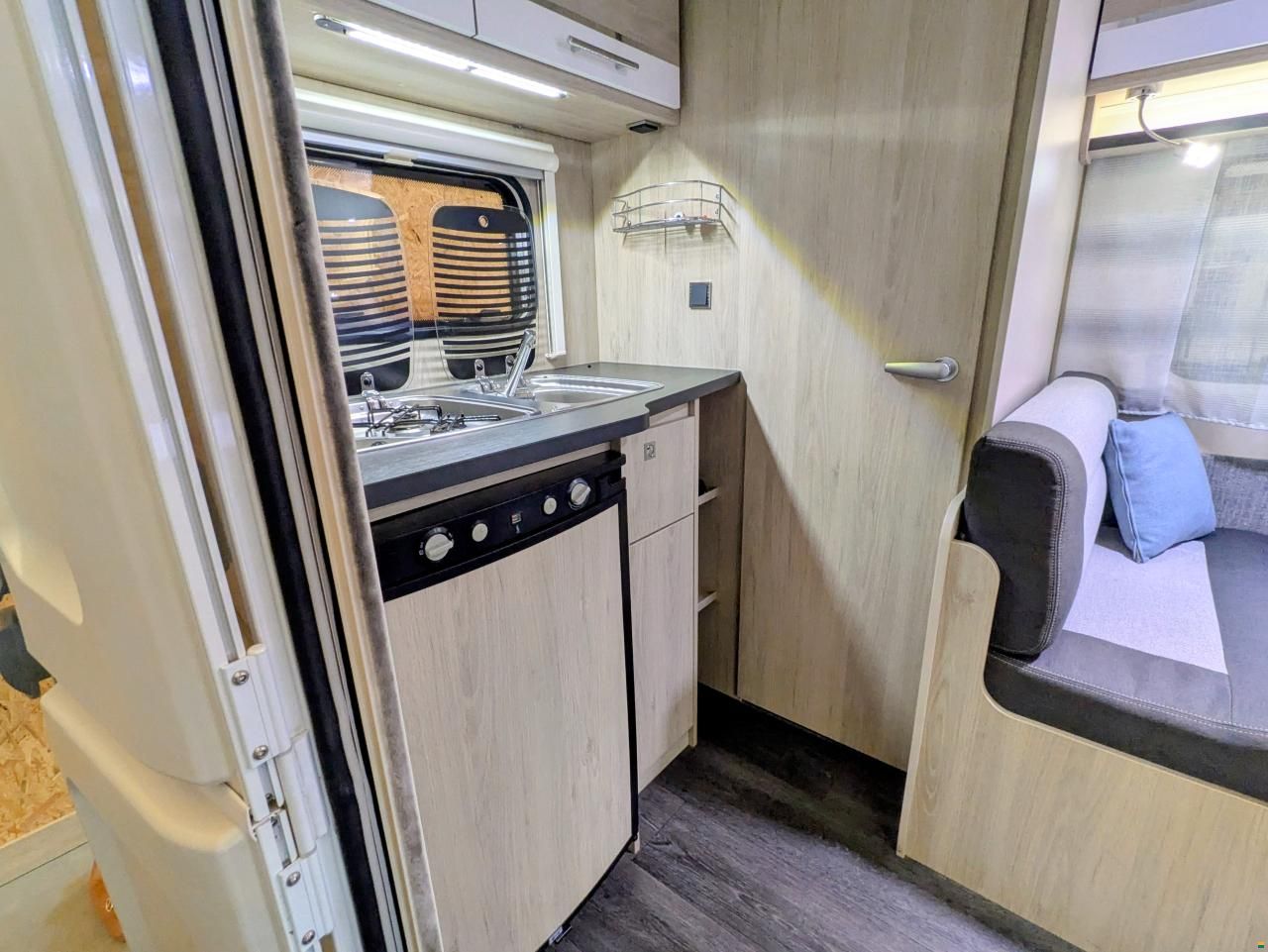 Caravelair Antares 400
