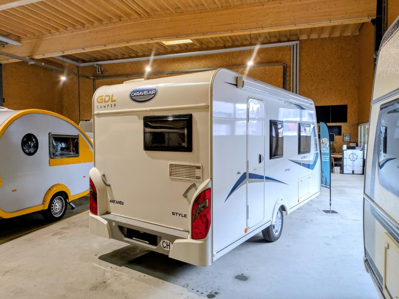 Caravelair Antares 400