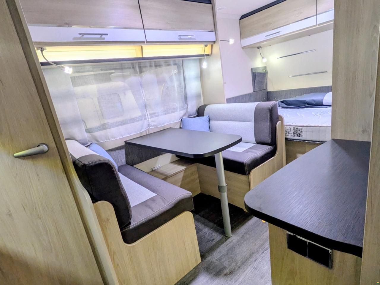 Caravelair Antares 400