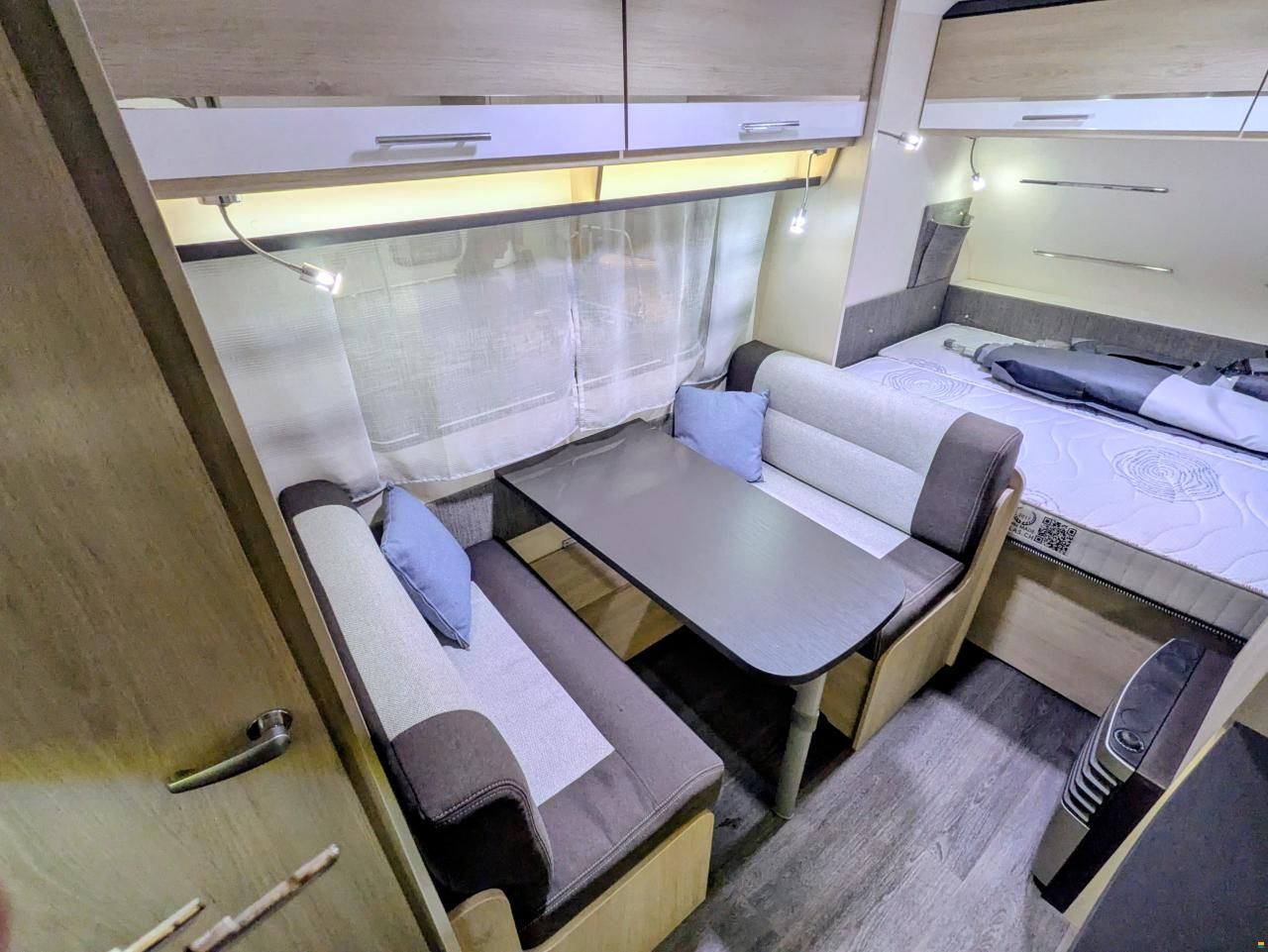 Caravelair Antares 400