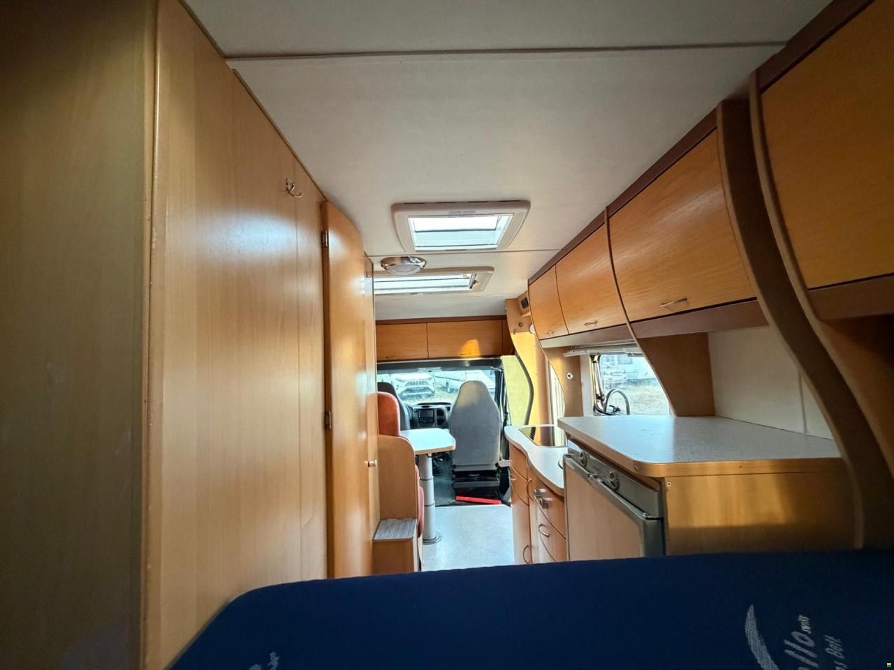 Eura Mobil **PROFILA 685**QUERBETT*WINTERTAUGLICH*