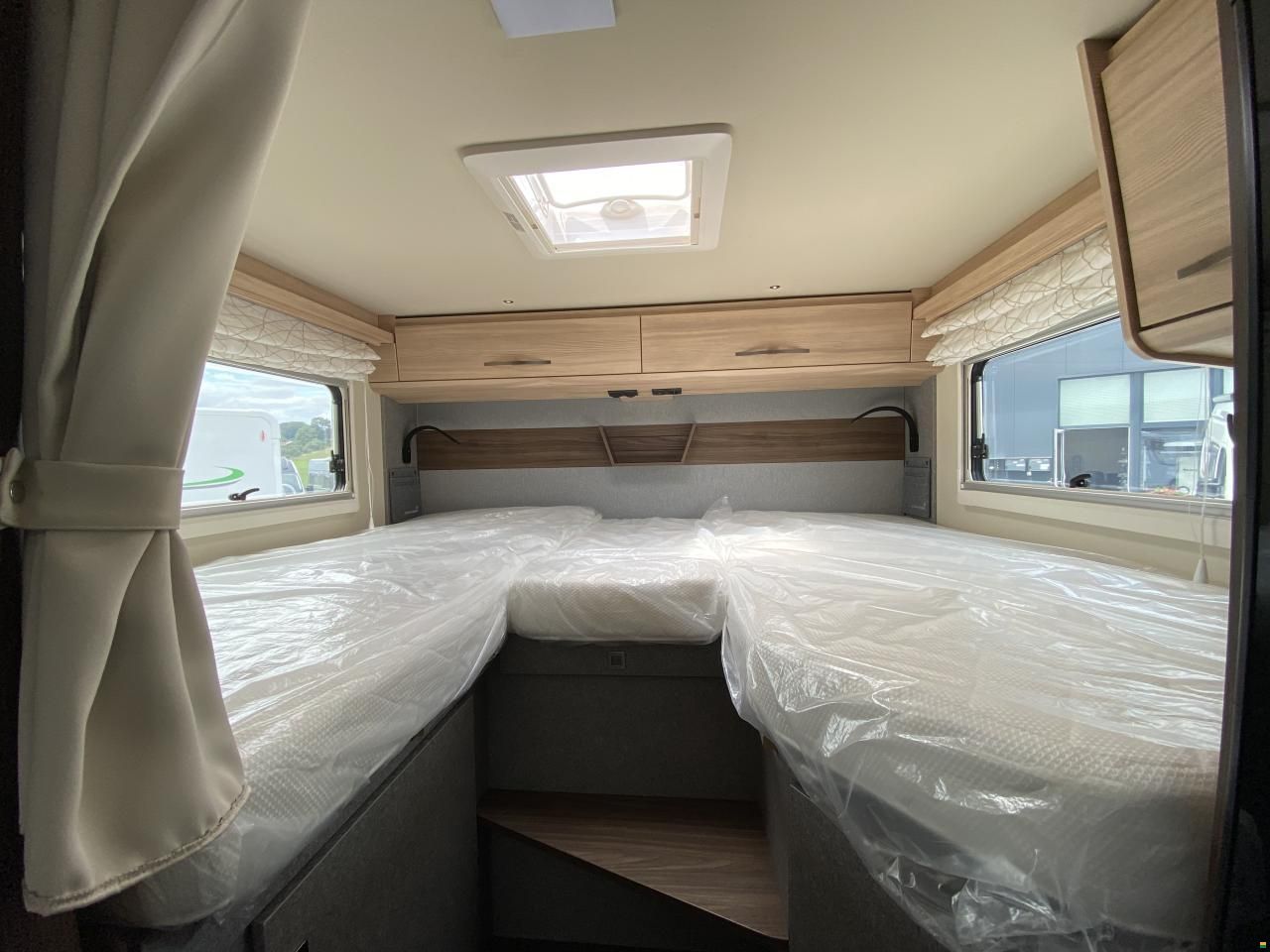 Eura Mobil Profila T 696 EB