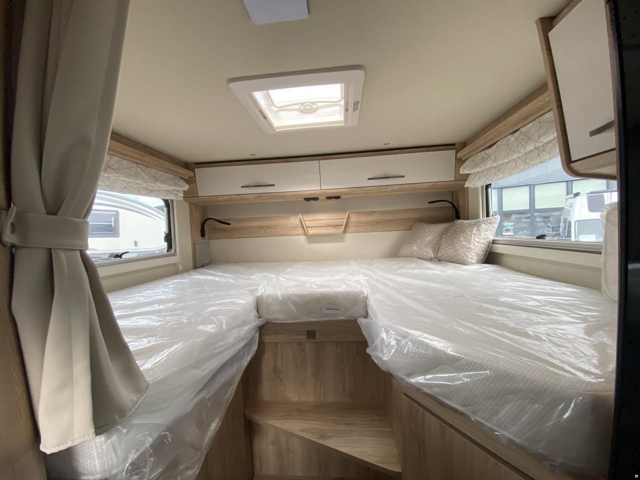 Eura Mobil Profila T 696 EB